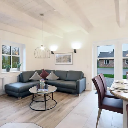3 Bedroom Cozy In * Dagebüll