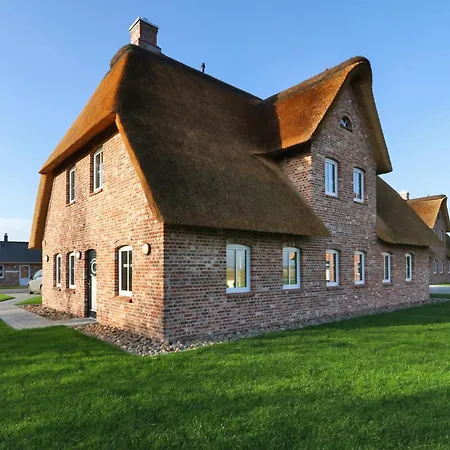 3 Bedroom Cozy In Ferienhaus Dagebüll